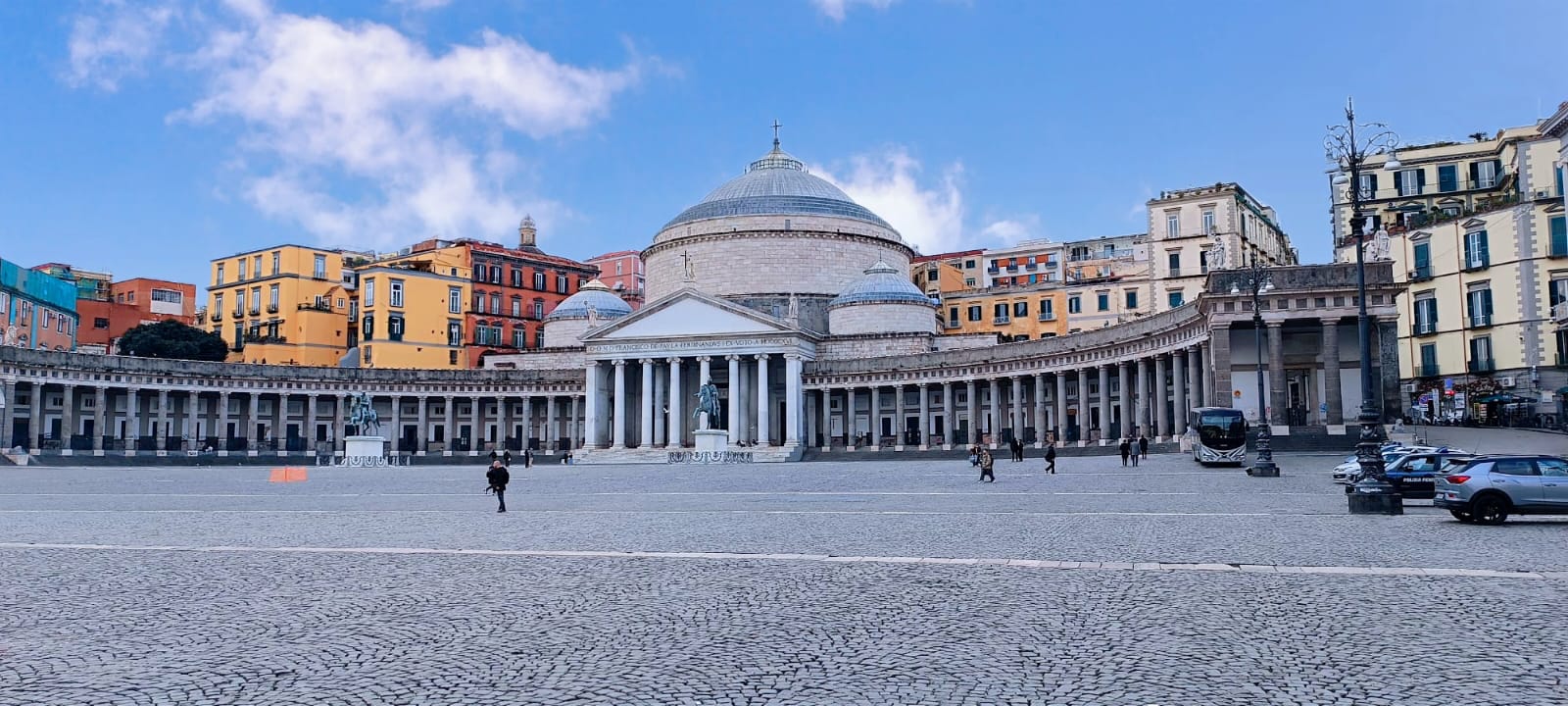 Piazza Plebiscito di Napoli